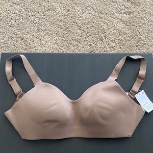 Lululemon Hold True Bra